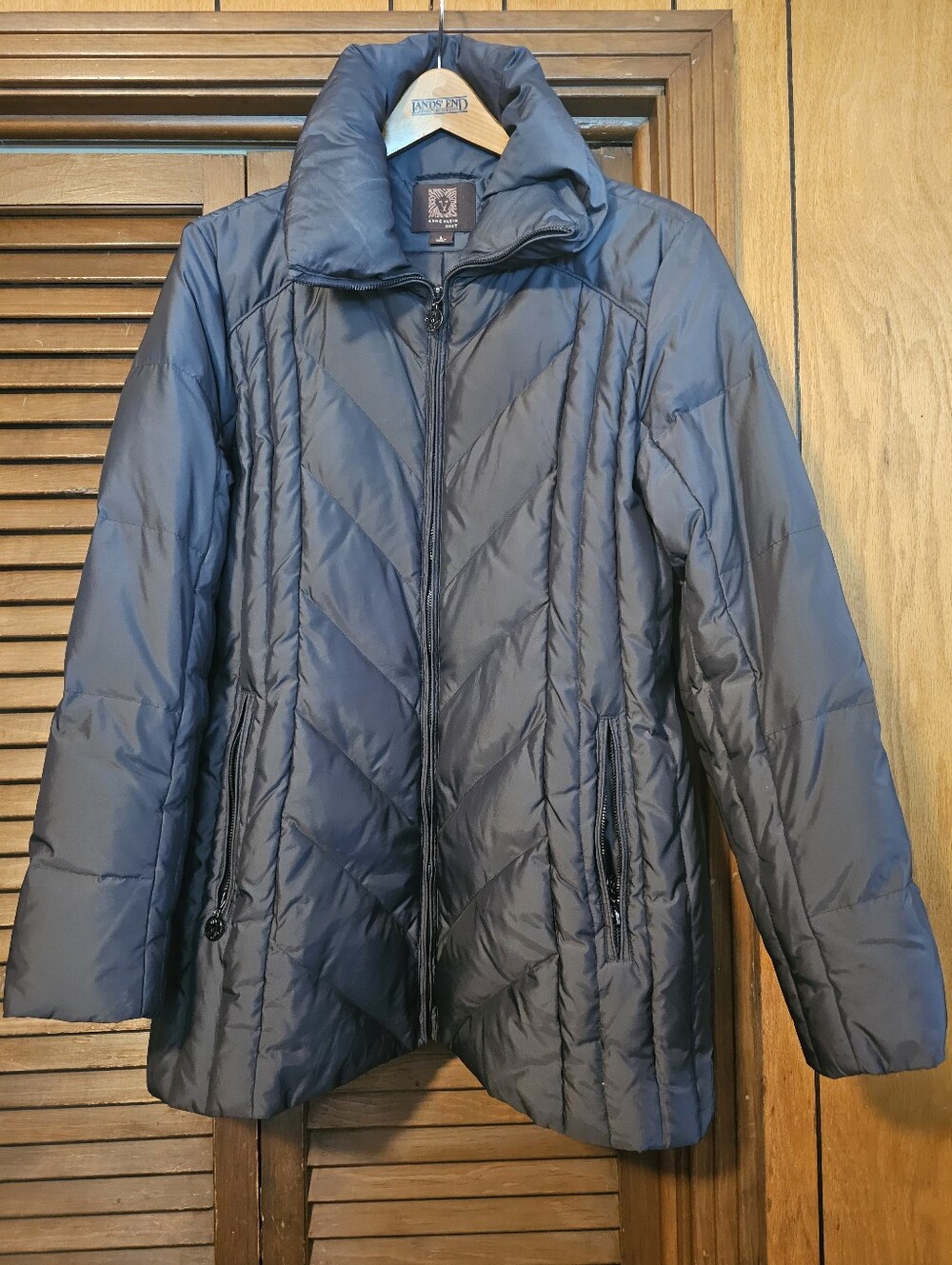 Anne Klein Chevron Quilted Puffer Jacket – Size Large